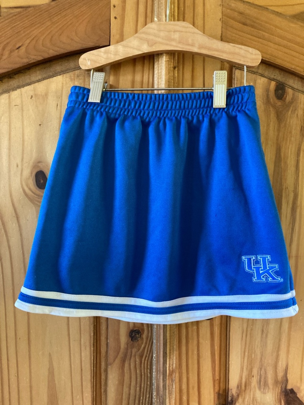 Girls UK Kentucky blue white skirt size 4/5